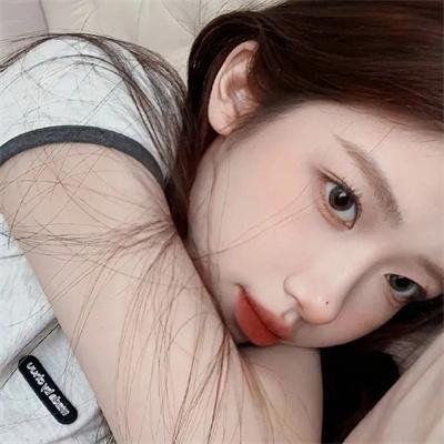 东京少女 背景图